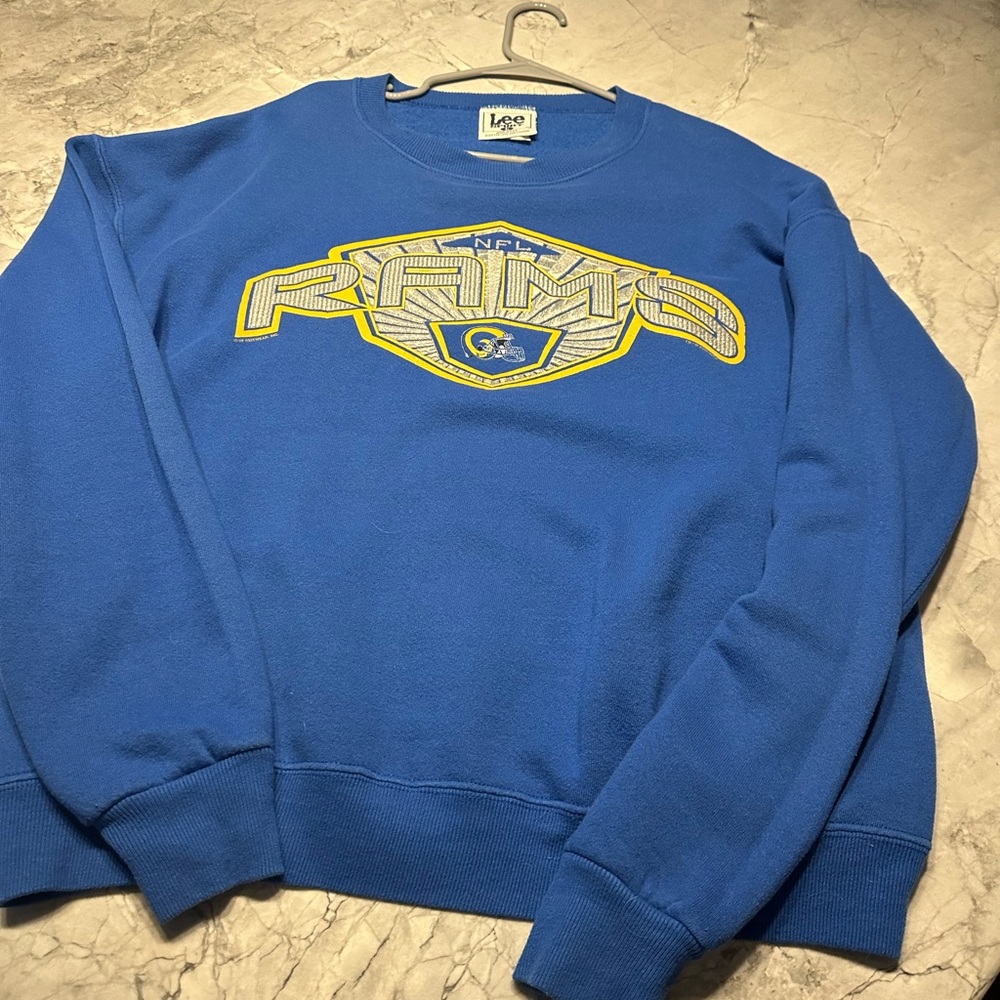 Brand new St Louis Rams Crewneck